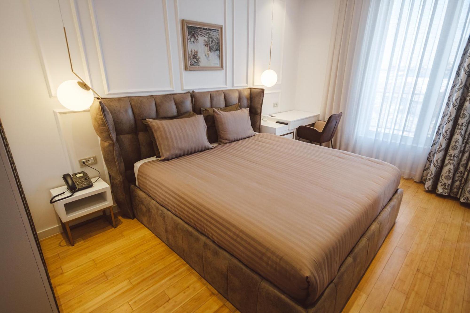 Star Hill Hotel & Spa Pristina Esterno foto