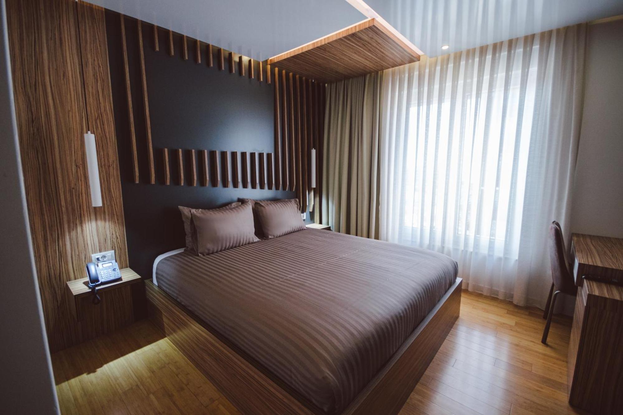 Star Hill Hotel & Spa Pristina Esterno foto